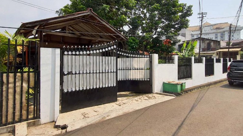 Rumah Strategis di Kemanggisan Ilir Palmerah - Dekat BINUS & Sudirman