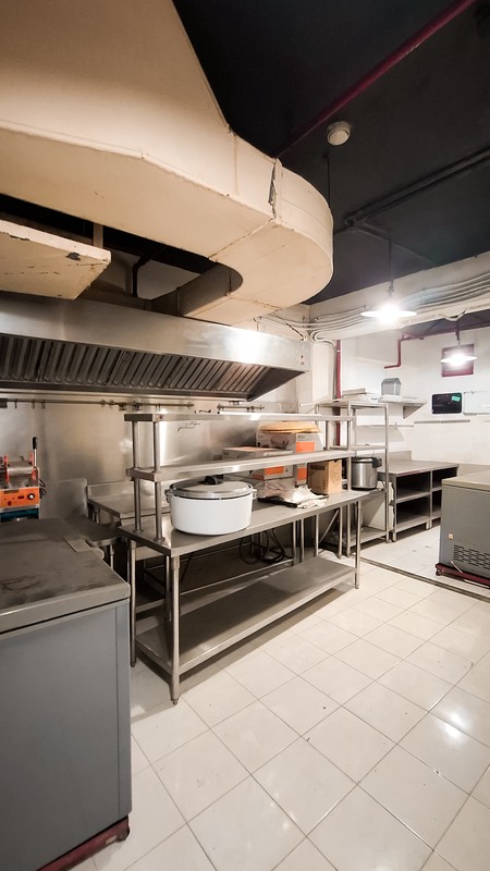 2 ruko gandeng strategis di tower Cottonwood Apt serpong green view Tangerang Selatan Banten full furnished cocok untuk usaha F&B