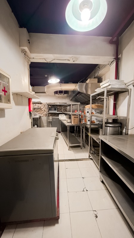 2 ruko gandeng strategis di tower Cottonwood Apt serpong green view Tangerang Selatan Banten full furnished cocok untuk usaha F&B