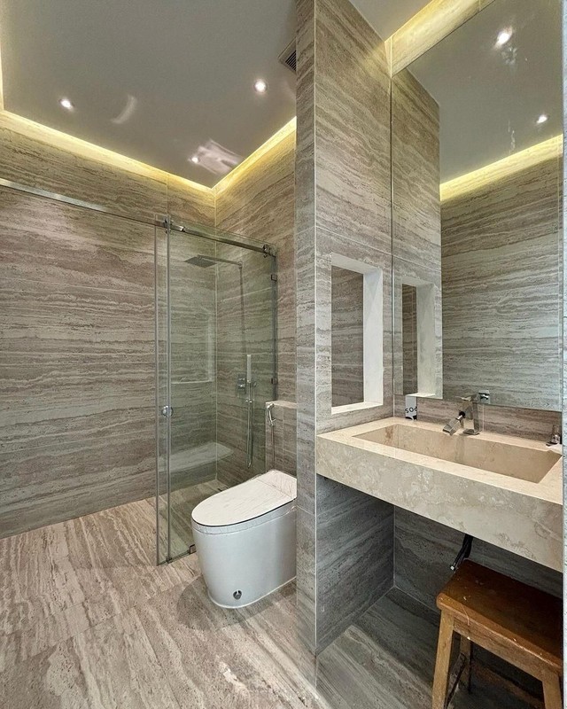 RUMAH DIJUAL JALAN KERINCI KEBAYORAN BARU JAKARTA SELATAN