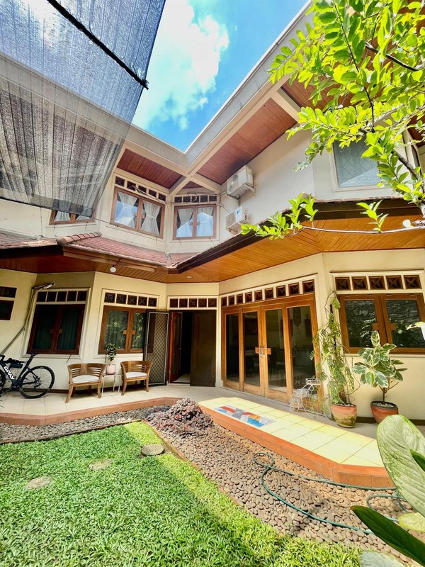 RUMAH DIJUAL JALAN HANG JEBAT KEBAYORAN BARU JAKARTA SELATAN