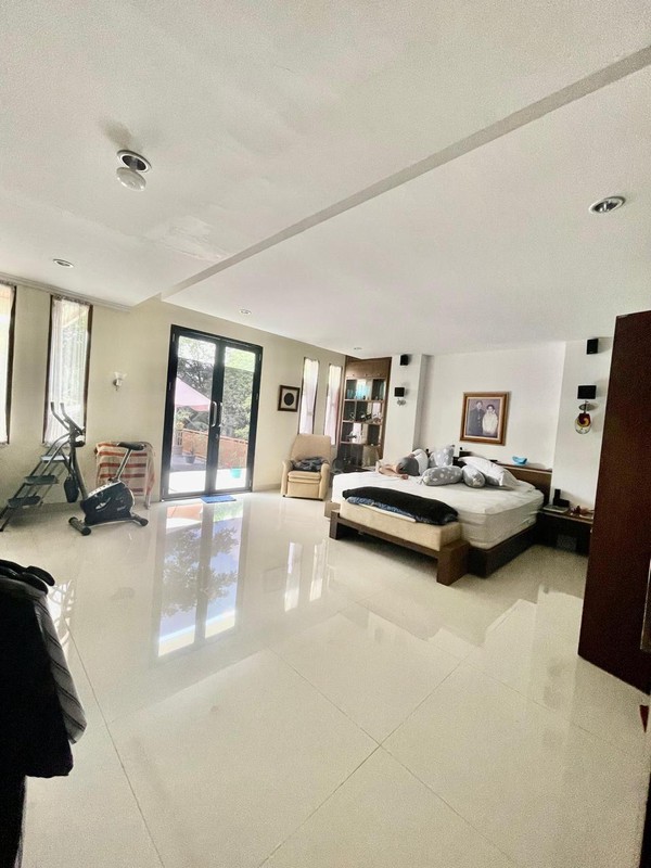 RUMAH DIJUAL JALAN HANG JEBAT KEBAYORAN BARU JAKARTA SELATAN