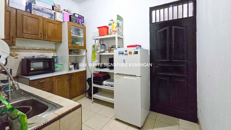 Rumah Kost di Jl Mesjid IV Bendungan Hilir - Lokasi Prime Dekat Perkantoran