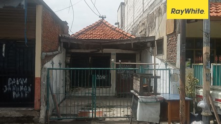 Rumah Dijual Dijalan Petemon Surabaya