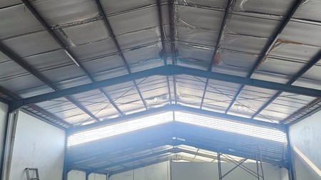 Disewakan Gudang Di Bizpark Pulo Gadung.