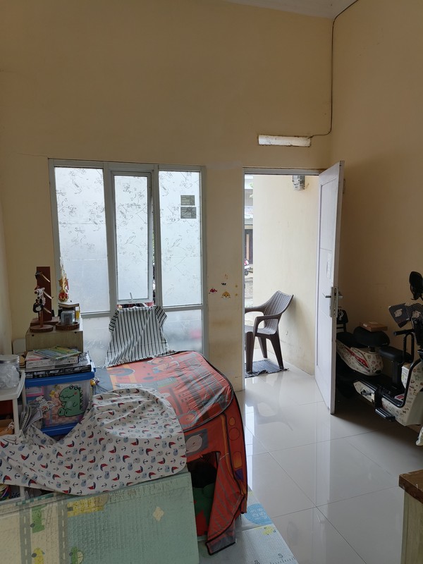 Rumah di Villa Mocara Ciomas, Selangkah dengan Pos satpam dan Indomaret. Cuma 10 menit dari BTM