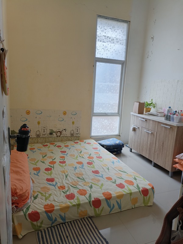 Rumah di Villa Mocara Ciomas, Selangkah dengan Pos satpam dan Indomaret. Cuma 10 menit dari BTM