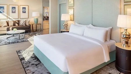 Dijual Hotel Bintang 5 di surabaya