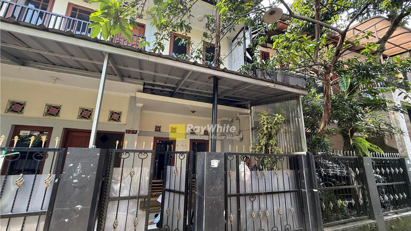 Rumah Siap Huni Tengah Kota Sayap Moh Ramdan