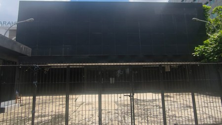 DIJUAL CEPAT BANGUNAN KOMERSIL  NOL JALAN RAYA DIPONEGORO SURABAYA PUSAT