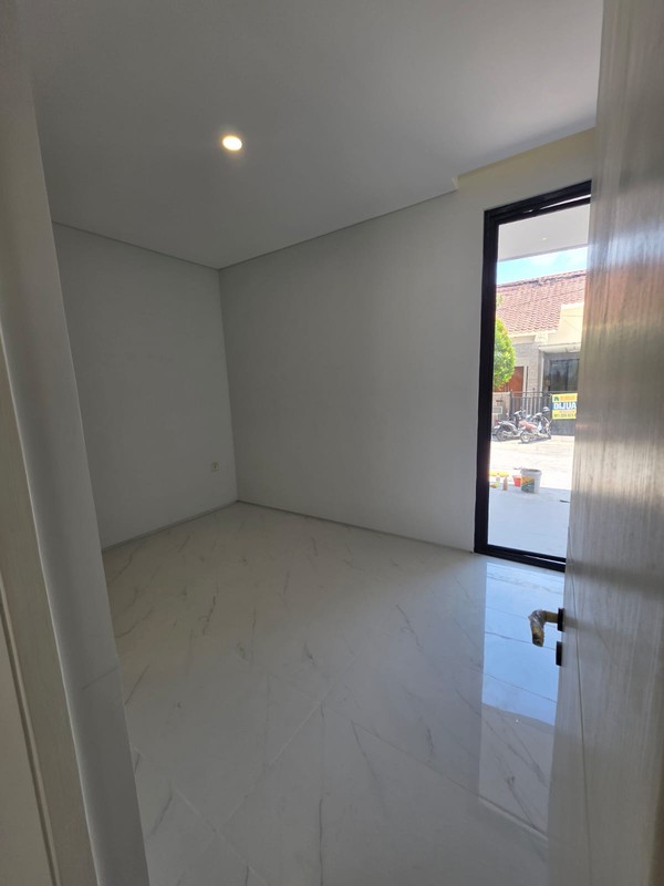 Dijual Rumah BARU Modern 2 Lantai Surabaya Timur Jl. Sutorejo Prima Indah Utara