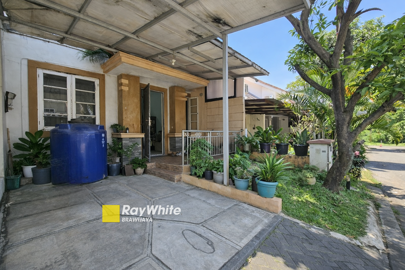 Rumah di Legenda Wisata Cibubur, Bogor, Cluster Galileo, cocok buat pasangan muda