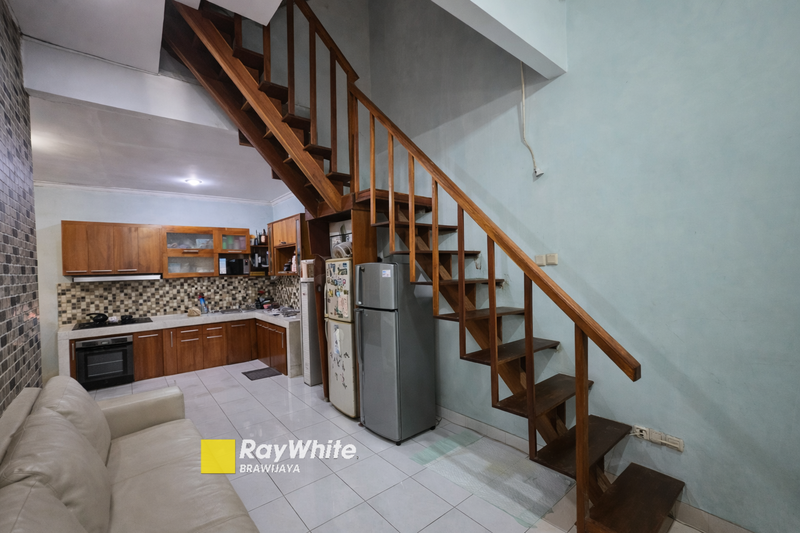 Rumah di Legenda Wisata Cibubur, Bogor, Cluster Galileo, cocok buat pasangan muda