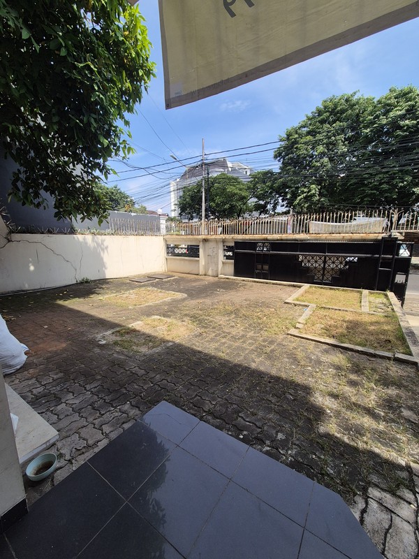 DIJUAL Rumah BESAR MODERN SIAP HUNI jl pluit utara raya, jakarta utara