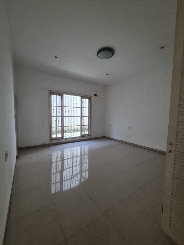 DIJUAL Rumah BESAR MODERN SIAP HUNI jl pluit utara raya, jakarta utara