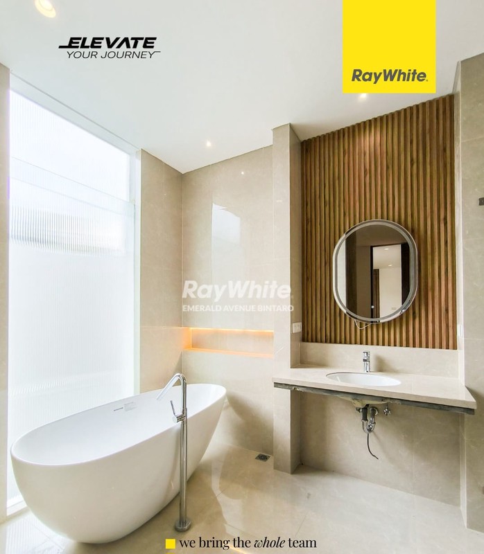 Rumah Baru Baru Desain Minimalis Di Lengkapi Pool Di Kemang, Jaksel