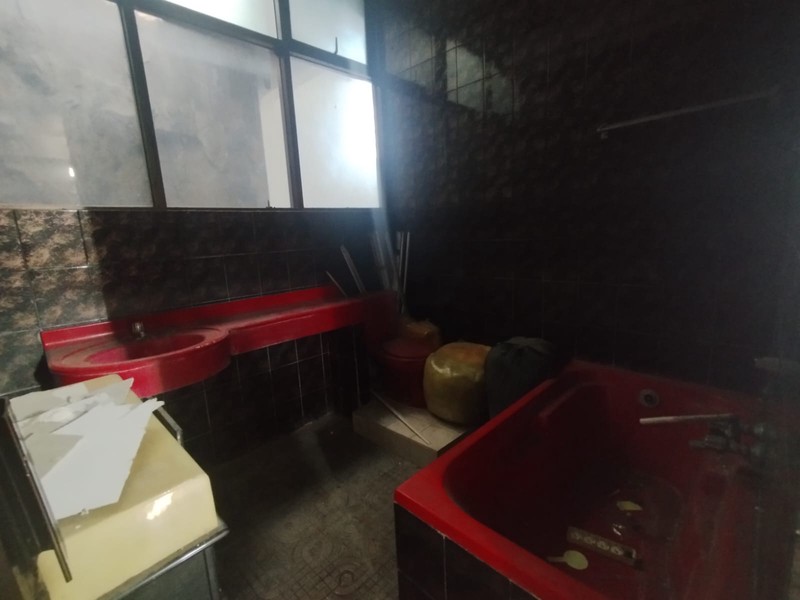 Disewakan Ruang Usaha Strategis 2 Lantai di Jl. Godean Sleman Luas & Siap Pakai, Nogotirto, Gamping, Sleman