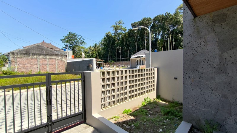 Rumah Modern Minimalis Baru Gress di Sleman Utara Dekat Kampus UII Jakal, Sukoharjo, Ngaglik, Sleman