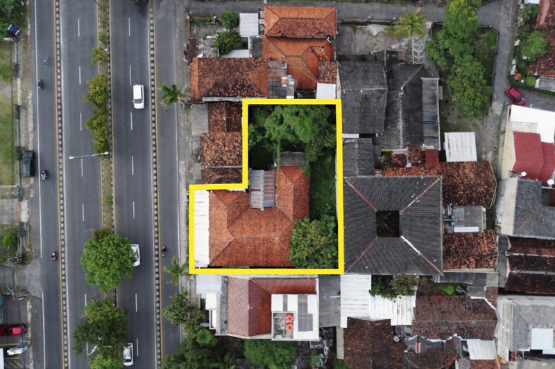 Sewa Ruang Usaha/Rumah Strategis 600 Meter Persegi Area Kampus UMY, di Ambarketawang, Gamping, Sleman 