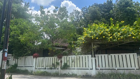 Rumah Hook Halaman Luas Lokasi Asri di Sidoarum, Godean, Sleman