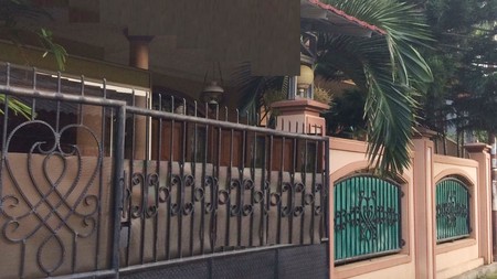 Rumah 2 Lantai, bisa untuk Kost- kostan di Pondok Aren