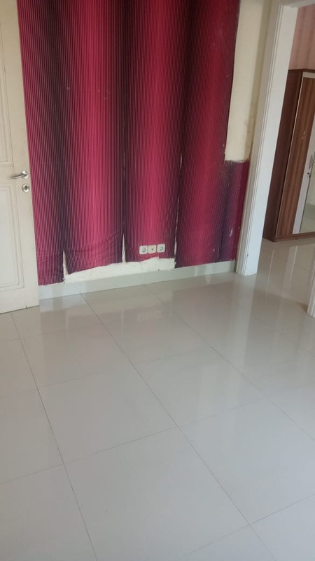 Jual Murah!! rumah di Les Belles Mainsons Serpong 