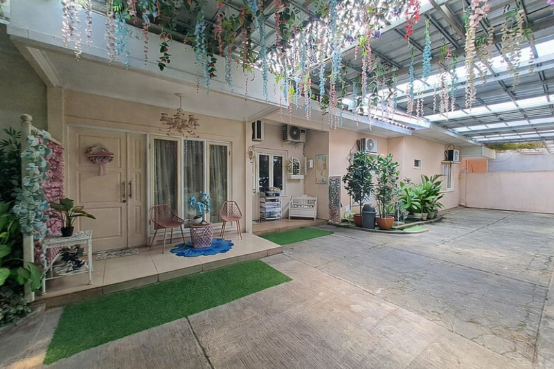 Rumah Strategis Radio Dalam Gandaria