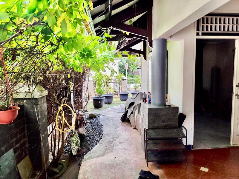 Rumah Bagus Di Mertilang Bintaro Jaya Sektor 9