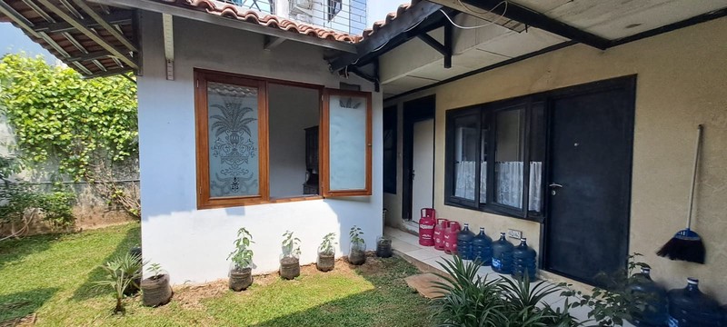 Rumah Mewah Pondok Indah - Lokasi Elite Dekat Cipete, Kemang & Akses Mudah ke Jagakarsa!