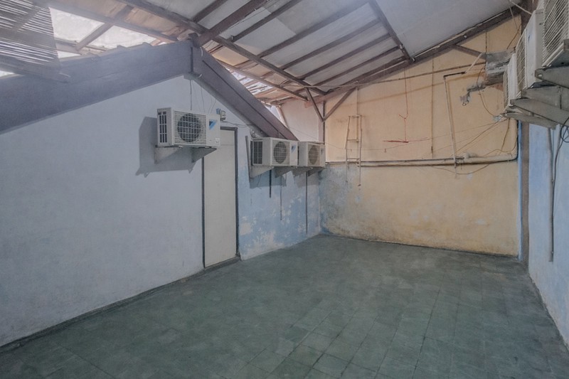 Rumah Klasik di Kebon Kacang Tanah Abang dekat GI Thamrin Menteng