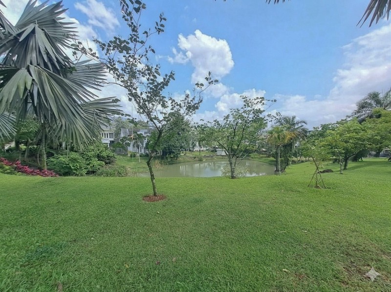 Rumah di Sentul City, Cijayanti Babakan Madang dekat Sanctuary.