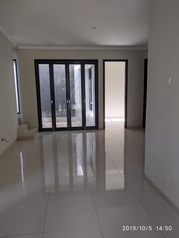 Rumah Baru 2 Lantai Siap Huni dengan Hunian Nyaman dan Asri @Bintaro