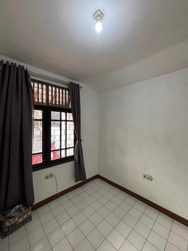 Dijual Rumah Lokasi Strategis dekat dengan STAN @Bintaro Sektor 5