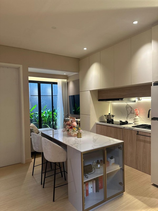 Rumah dalam Cluster 2 Lantai SHM Siap Huni Lokasi Strategis Harga Murah! 