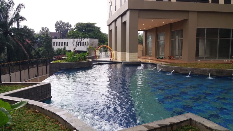 Jual Rugi 2 BR Apartemen Trans Park Cibubur - Posisi Hoek dan View Bagus