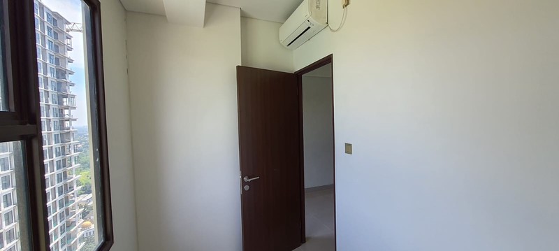 Jual Rugi 2 BR Apartemen Trans Park Cibubur - Posisi Hoek dan View Bagus