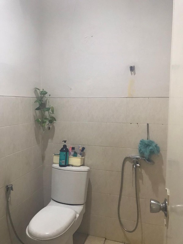 Rumah dengan Desain Modern Hunian Nyaman dan Asri @Graha Raya