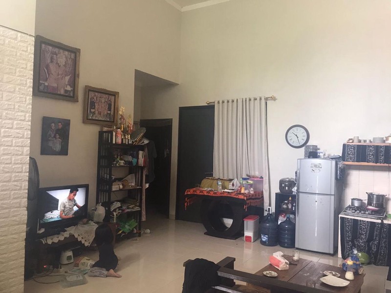 Rumah dengan Desain Modern Hunian Nyaman dan Asri @Graha Raya