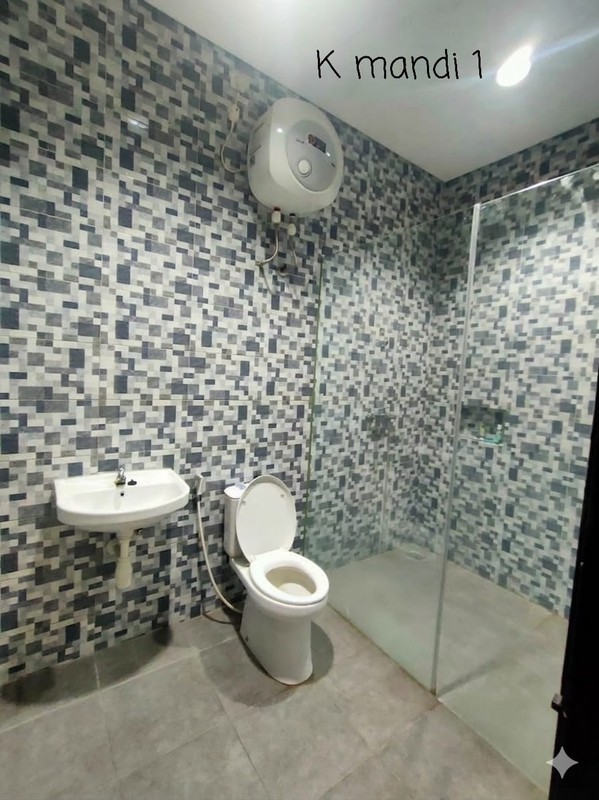 1 Milyar-an Dijual Rumah Baru Babatan Pratama Wiyung Surabaya Barat  - New Baru Minimalis Modern 2 Lantai dekat Taman Pondok Indah, Royal Residence , Babatan Mukti, Pakuwon Mall  