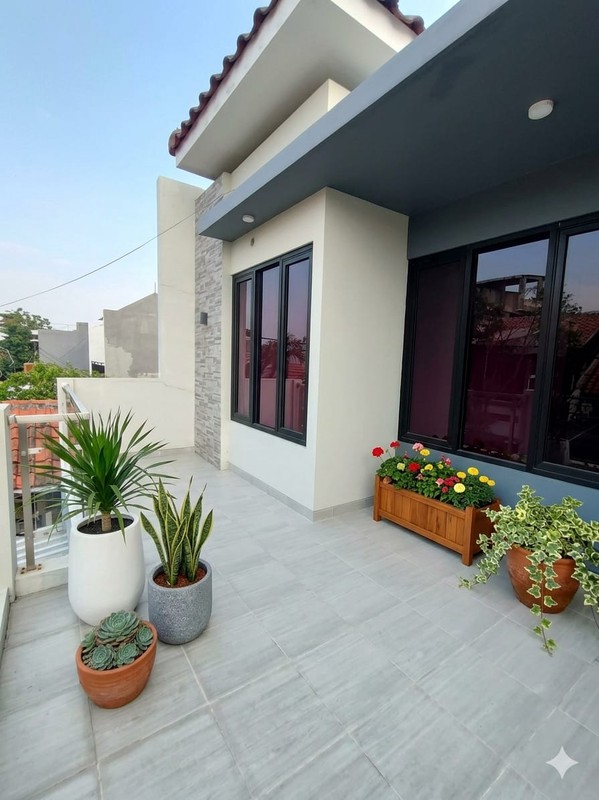 1 Milyar-an Dijual Rumah Baru Babatan Pratama Wiyung Surabaya Barat  - New Baru Minimalis Modern 2 Lantai dekat Taman Pondok Indah, Royal Residence , Babatan Mukti, Pakuwon Mall  