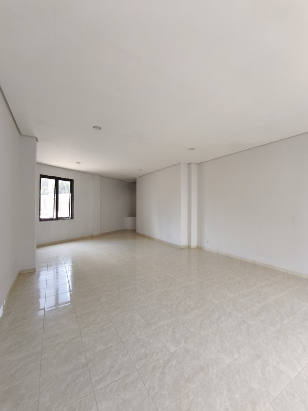 Sewa Ruko Strategis 4 Lantai Jalan Johar Menteng