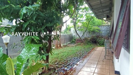 Rumah Tua Hitung Tanah Area Radio Dalam Cocok untuk Kos-Kosan