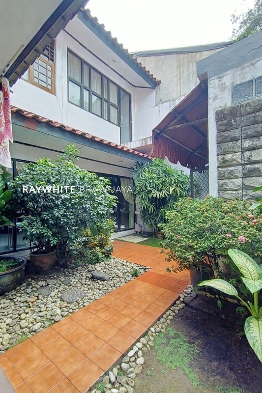 Rumah Lingkungan Tenang Area Cideng Jakarta Pusat