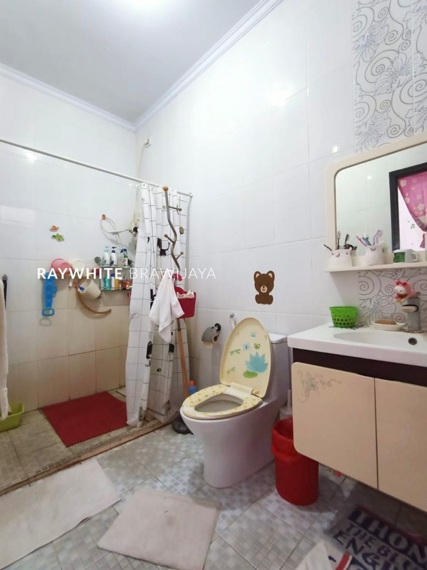 Rumah Lingkungan Tenang Area Cideng Jakarta Pusat