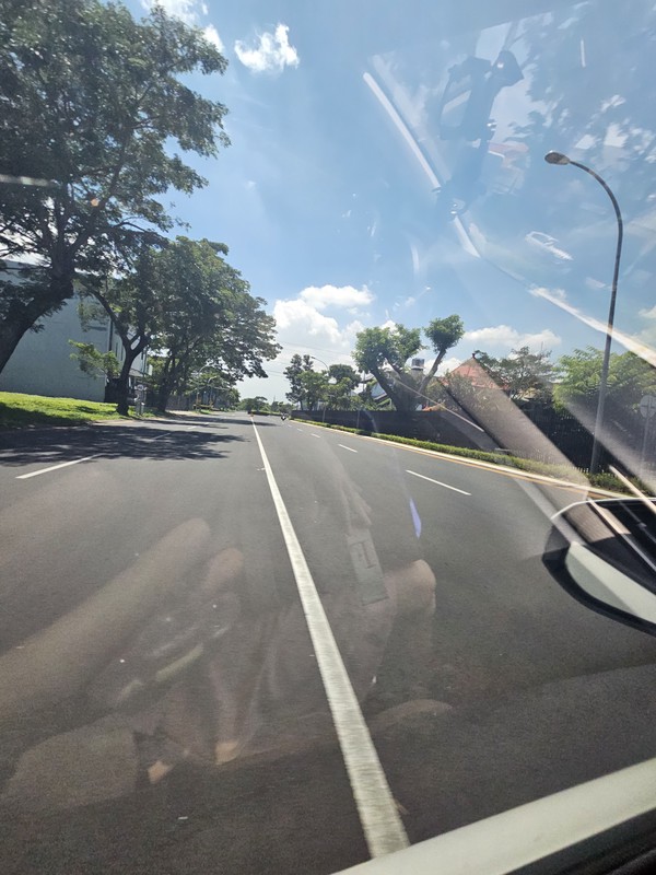 Dijual Rumah Usaha Citraland Surabaya Barat Hadap NOL Jalan RAYA - Parkiran Mobil LUAS Komersial area Cocok buat Segala Usaha - ROW Jalan LEBAR 6 Mobil - Lengkap Ijin USAHA 