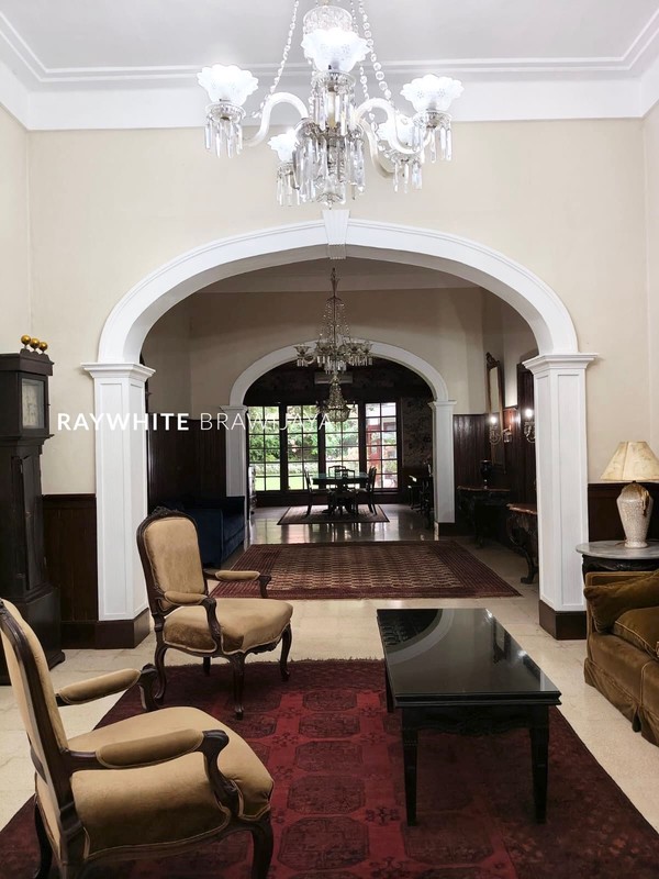 Rumah Siap Huni Terawat Area Menteng Jakarta Pusat