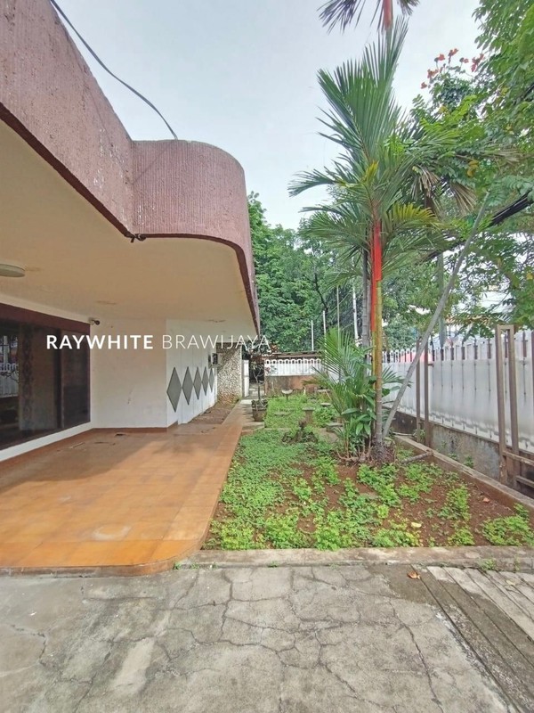 Rumah Tua Hitung Tanah Area Tomang Jakarta Barat