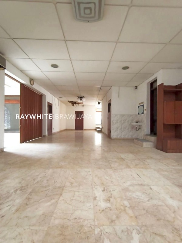 Rumah Tua Hitung Tanah Area Tomang Jakarta Barat