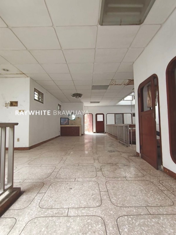 Rumah Tua Hitung Tanah Area Tomang Jakarta Barat