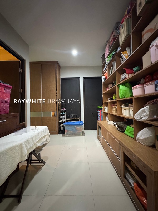 Rumah Siap Huni Lokasi Strategis Area Tebet Barat Dalam, Jakarta Selatan